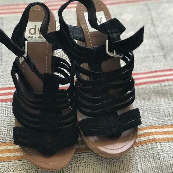 ‼️sold‼️Nw 7.5 dolce vita wedges - Picture 1 of 3